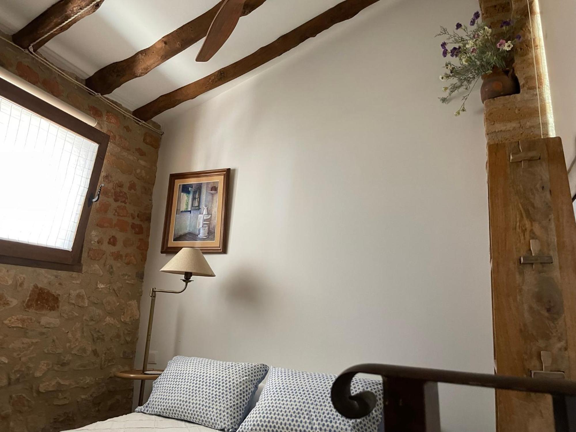 Alodia Guest House Alquezar Room photo